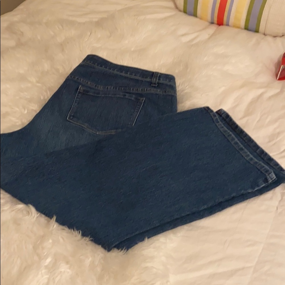 EUC CJ Banks crop Jean - size 22W